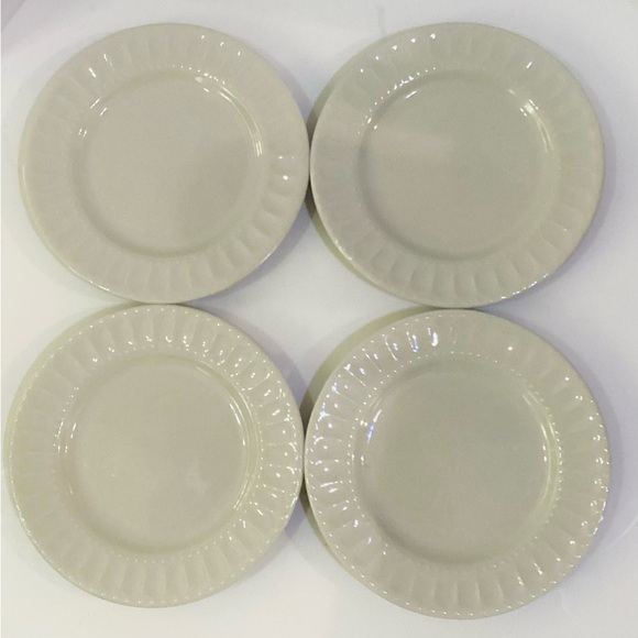 Gibson Cream Dinner Plates - Picture 6 of 6